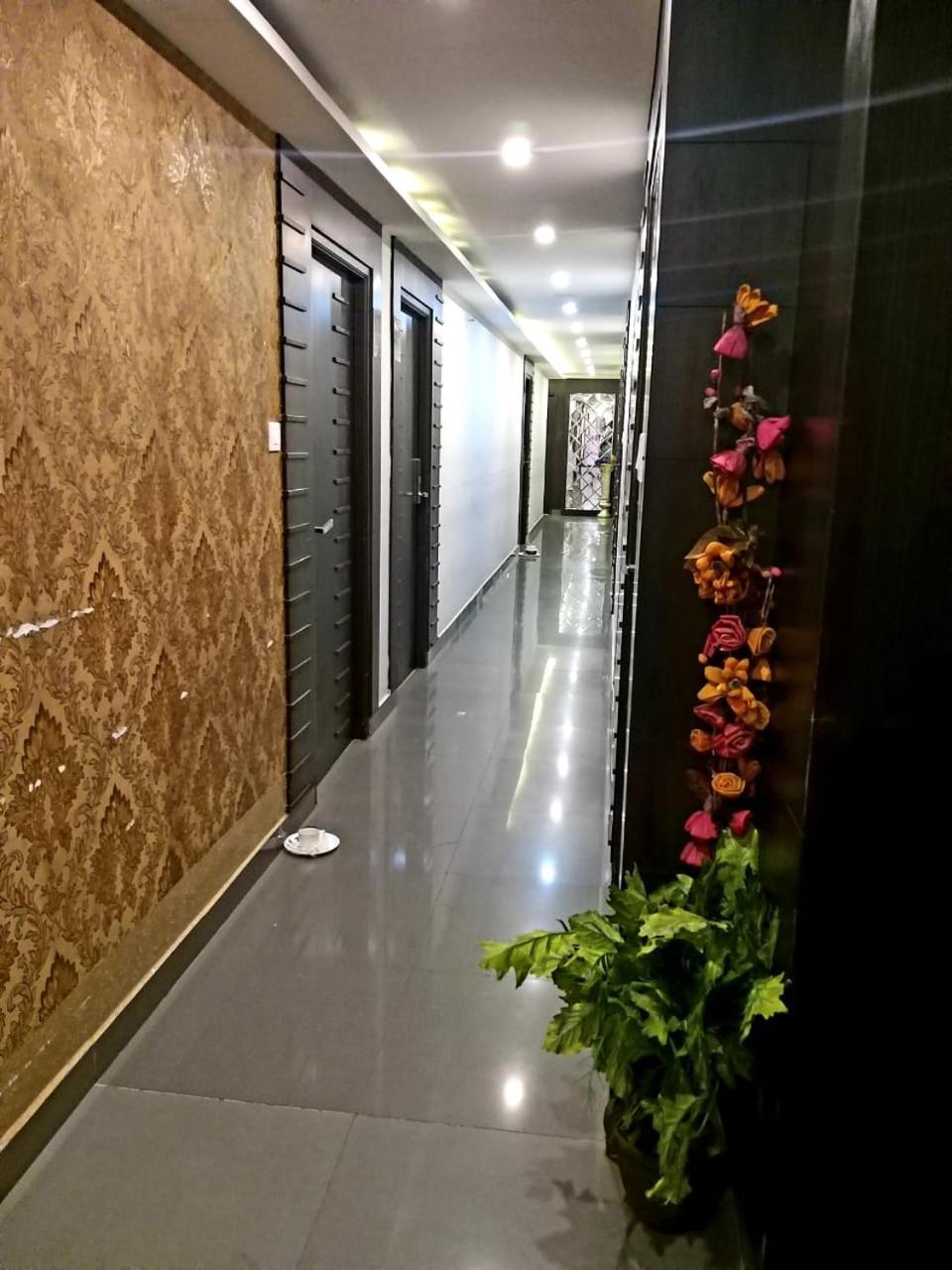 Grand Elegant Chennai Exterior foto