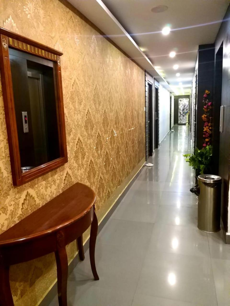 Grand Elegant Chennai Exterior foto