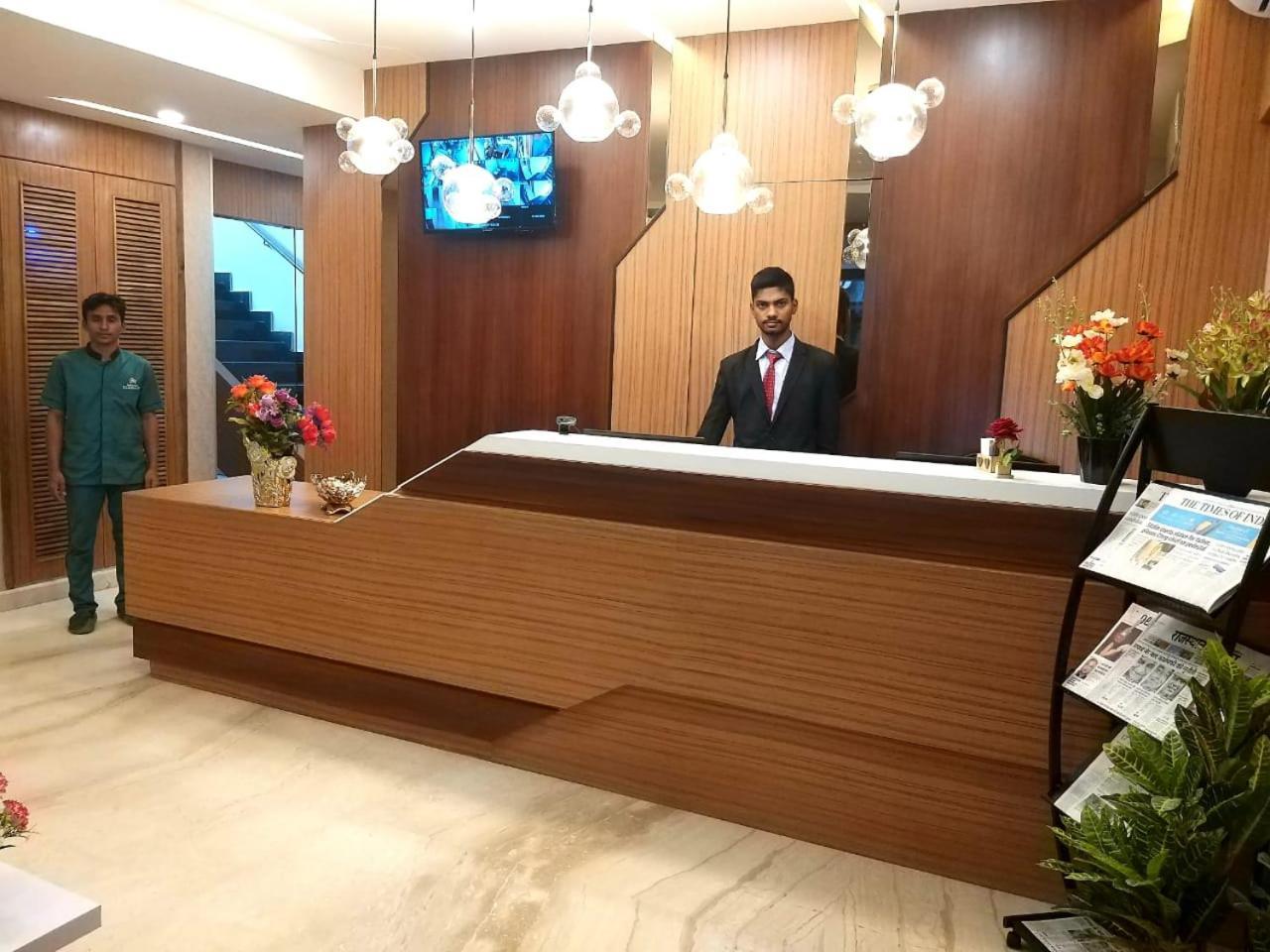 Grand Elegant Chennai Exterior foto
